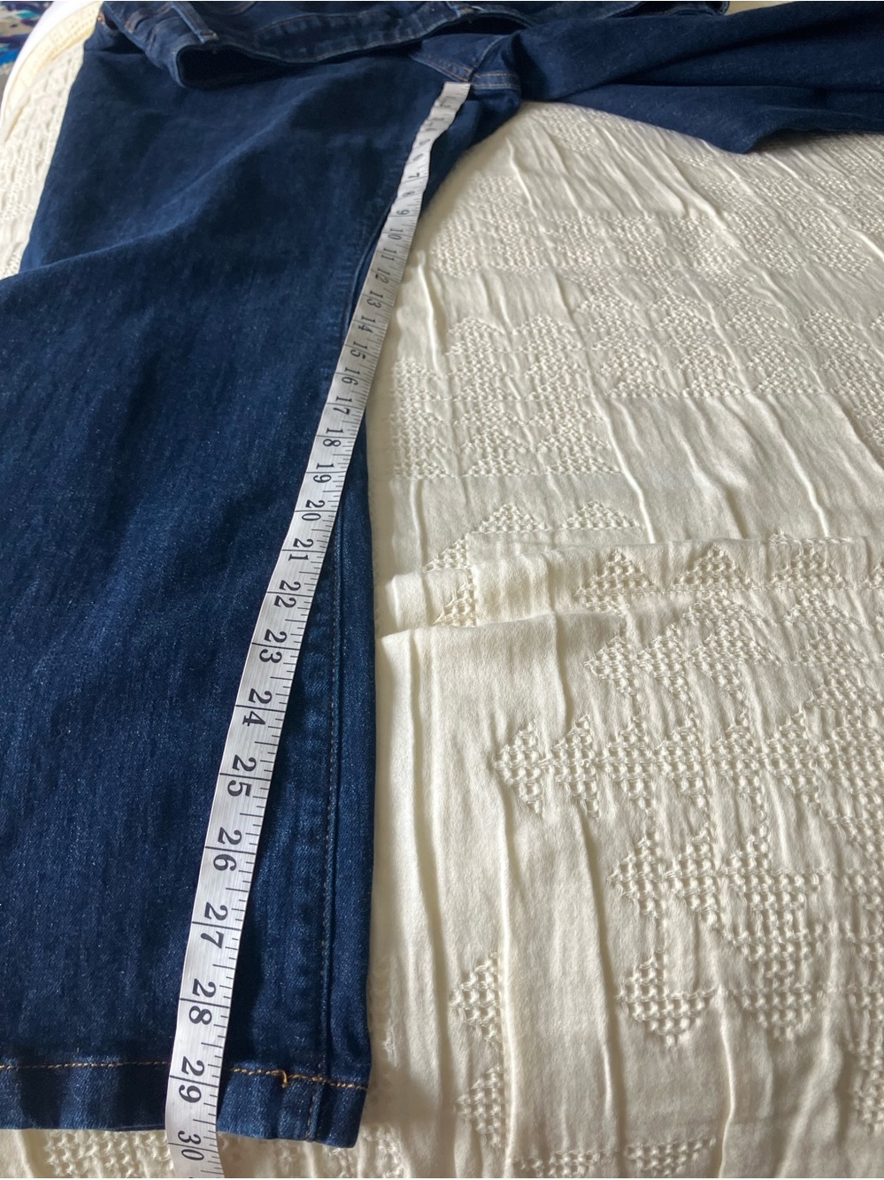 AVA & VIV Dark Wash Mid Rise Flare Leg Jeans Size 20 - Picture 8 of 11